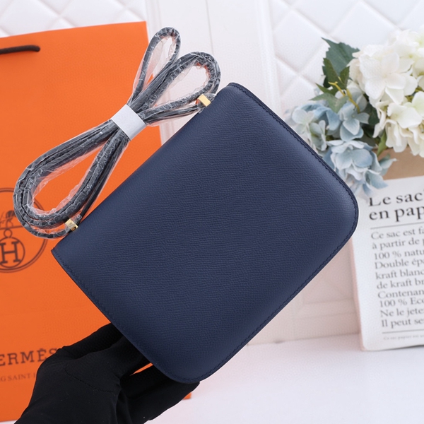 エルメスバッグ背面デザイン